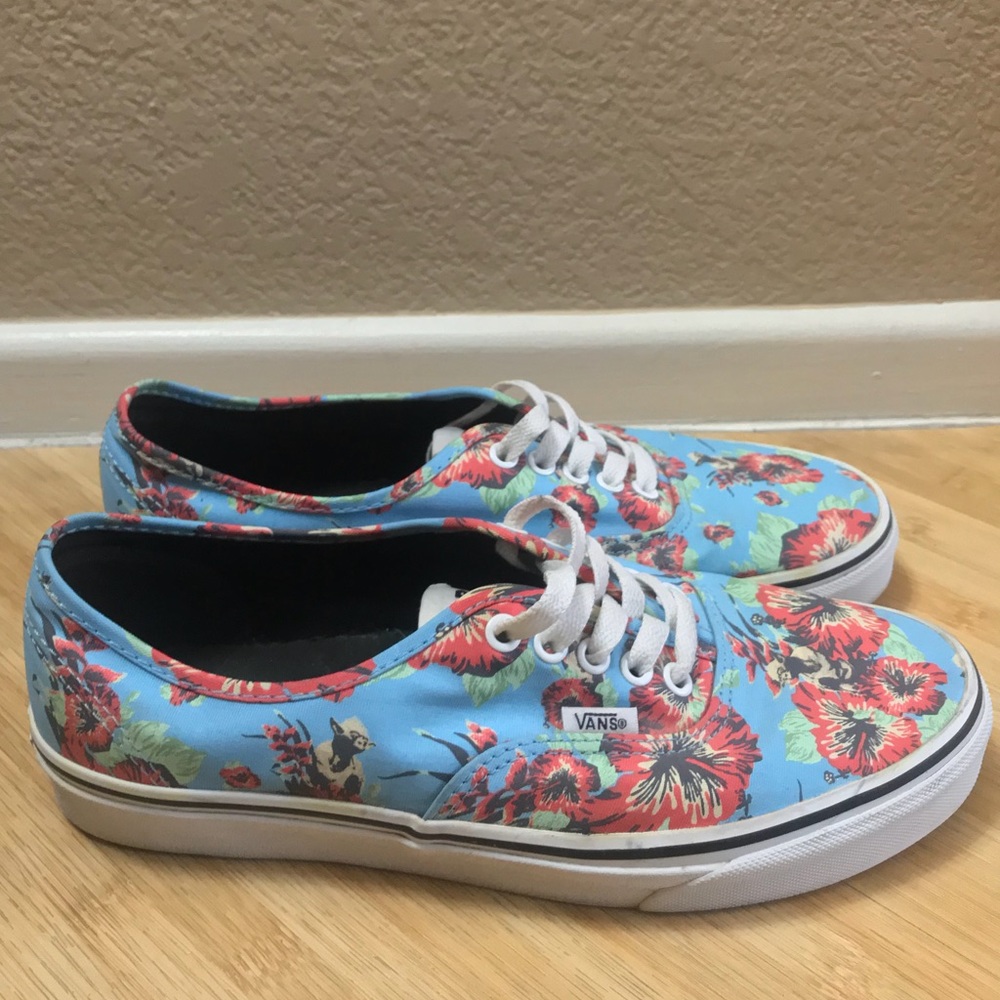 Limited edition Starwars Vans; Aloha-Yoda